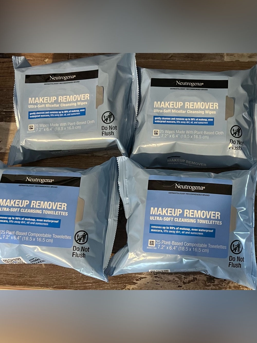 Neutrogena Makeup Remover 100 Wipe Bundle Ultra Soft Removes Dirt & Sunscreen